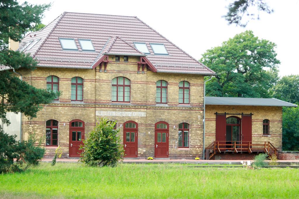 Jüterbog Ferienwohnungen Bahnhof Werder חדר תמונה